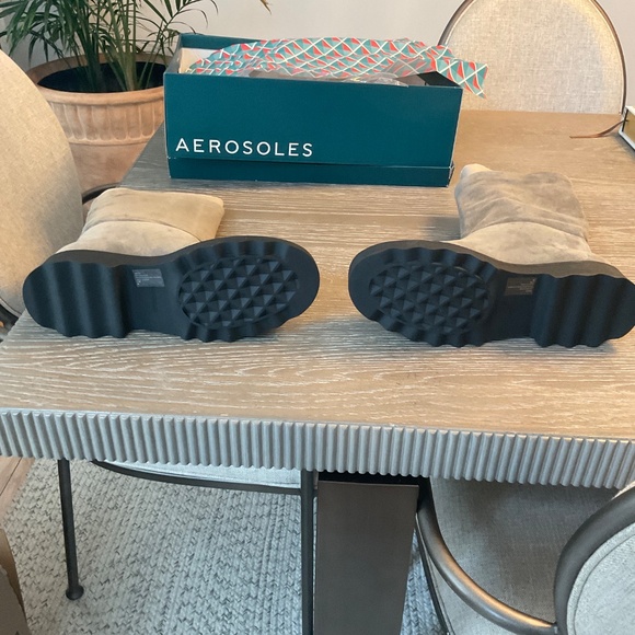 Aerosoles Grey Suede Calf Hug Bootie, Size 11 - Picture 3 of 5